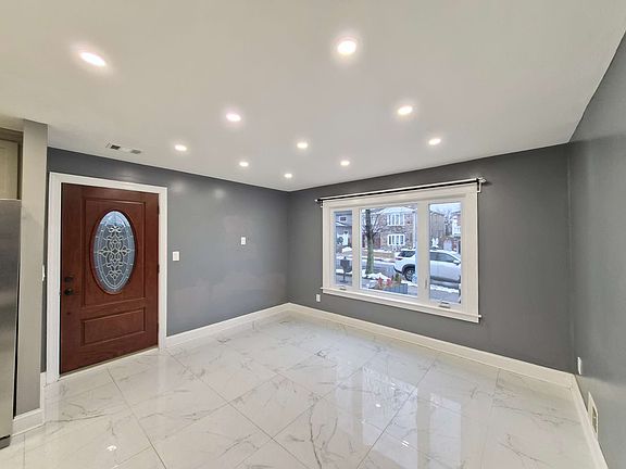 5th image of 88 Radford St #1