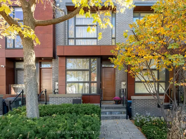 243 Claremont St, Toronto, ON M6J 2N1