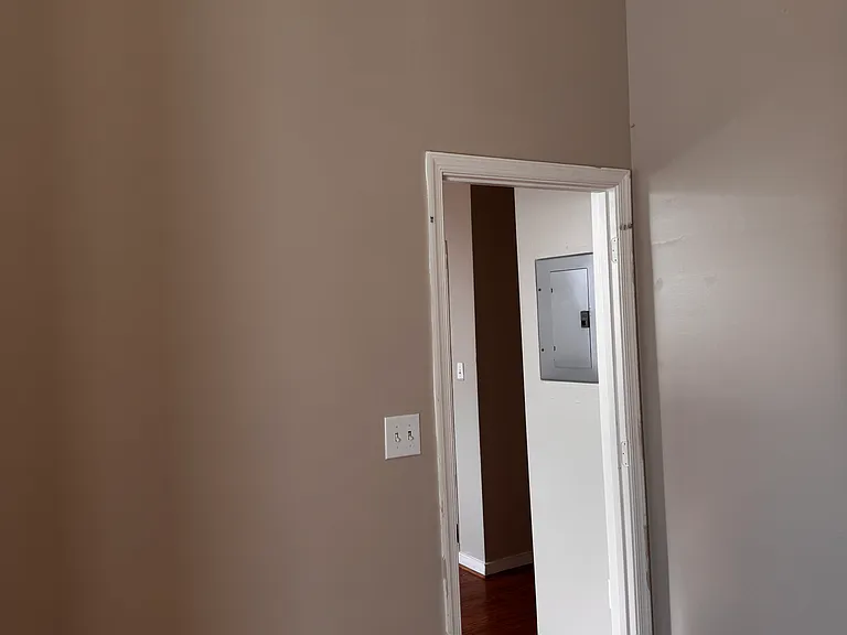 1627 W Main St #2 — Photo 12