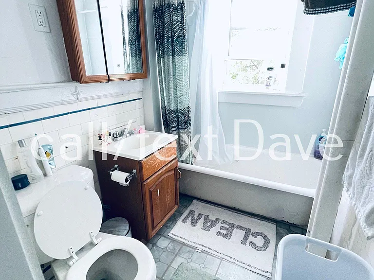 235 Park Dr #11 — Photo 3