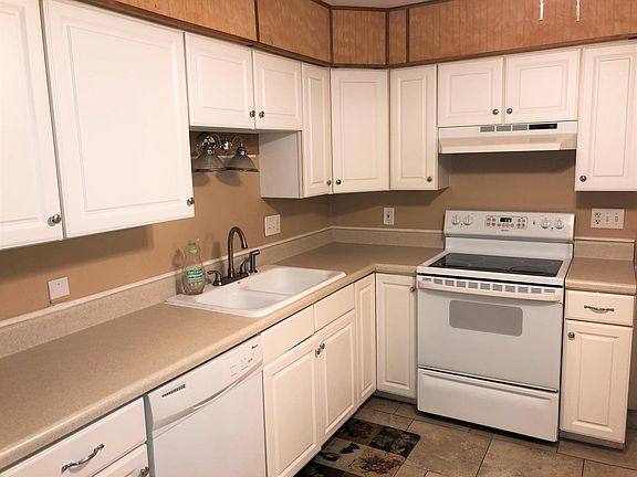 3rd image of 635 Northlake Blvd