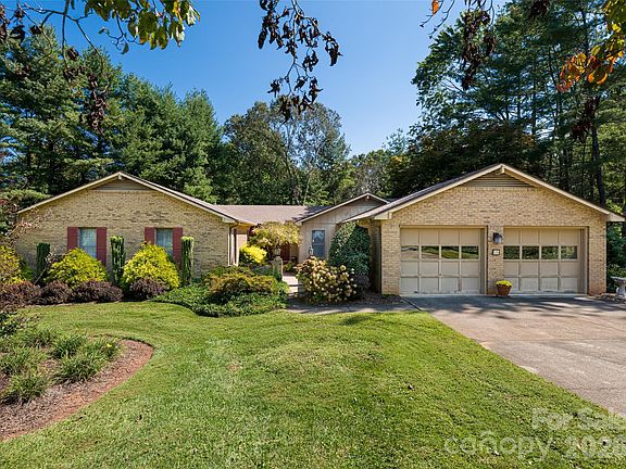 3rd image of 40 Applecross Rd