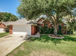 1409 Danielle Dr, Bedford, TX 76021