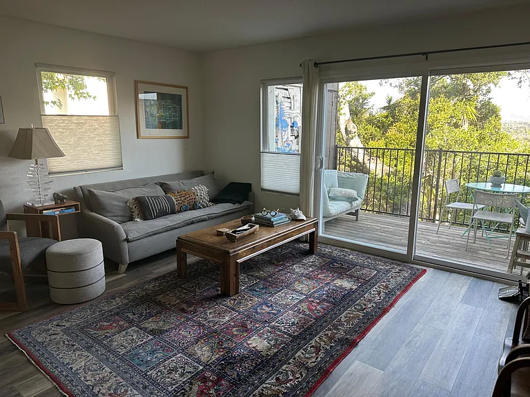 988 Miramonte Dr #7 — Photo 1