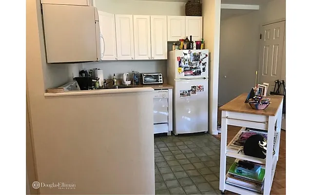 Rented by Douglas Elliman | media 42