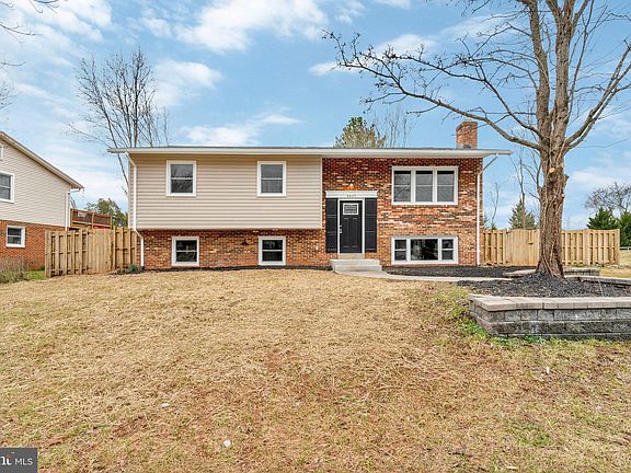 2nd image of 9607 Dublin Dr