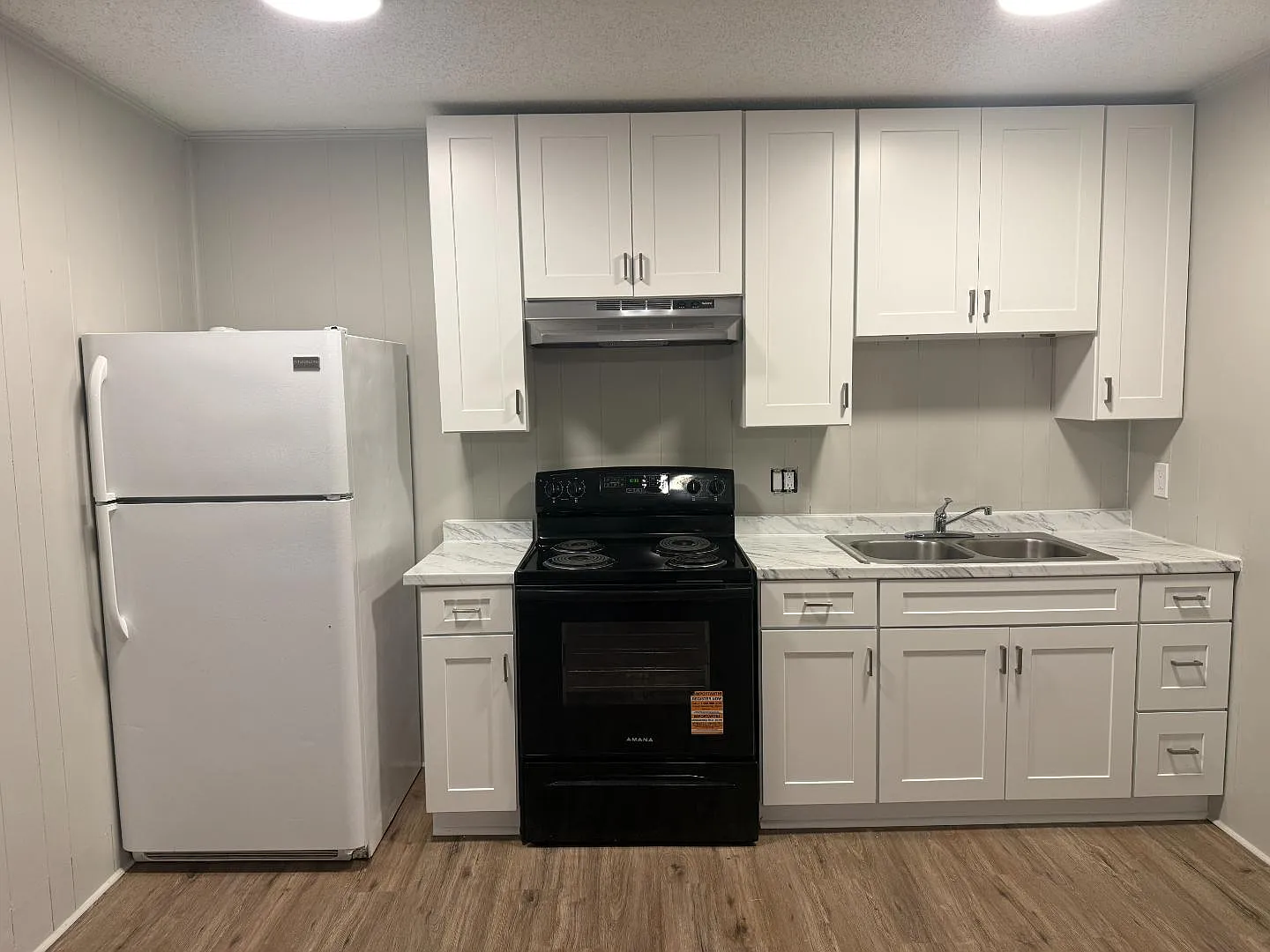 3981 Bradford Ct - D — Photo 1