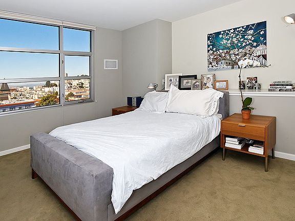 5th image of 1701 Jackson St APT 706