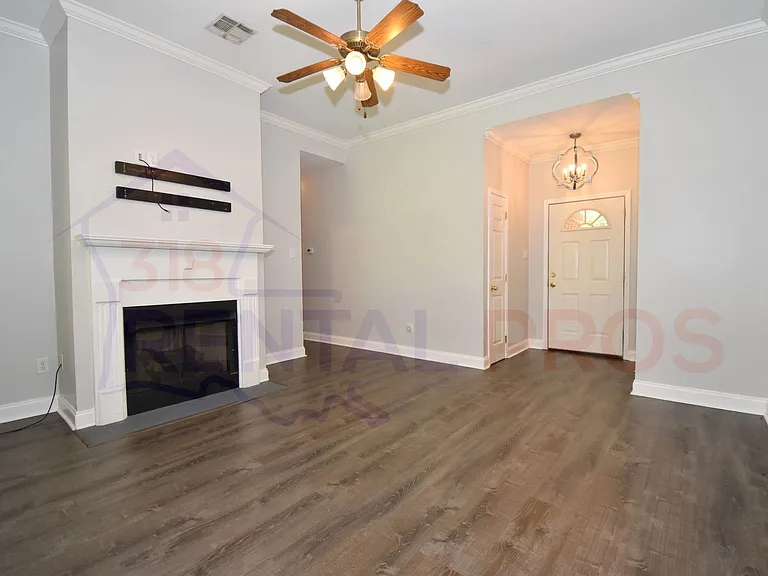 2214 Arabella St — Photo 6