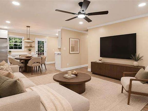 4th image of 631 Pasadena Ct