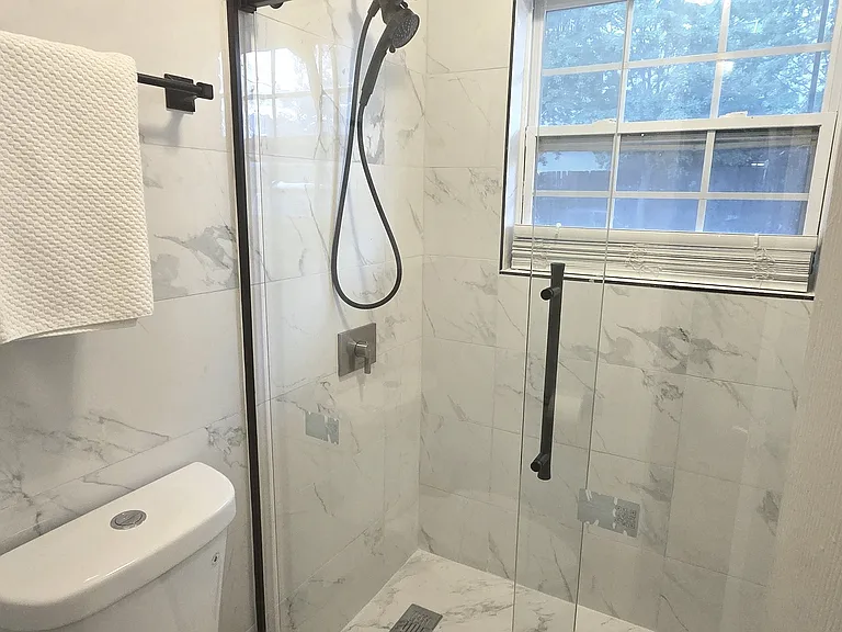 21 Delmont Dr NE #6 — Photo 6