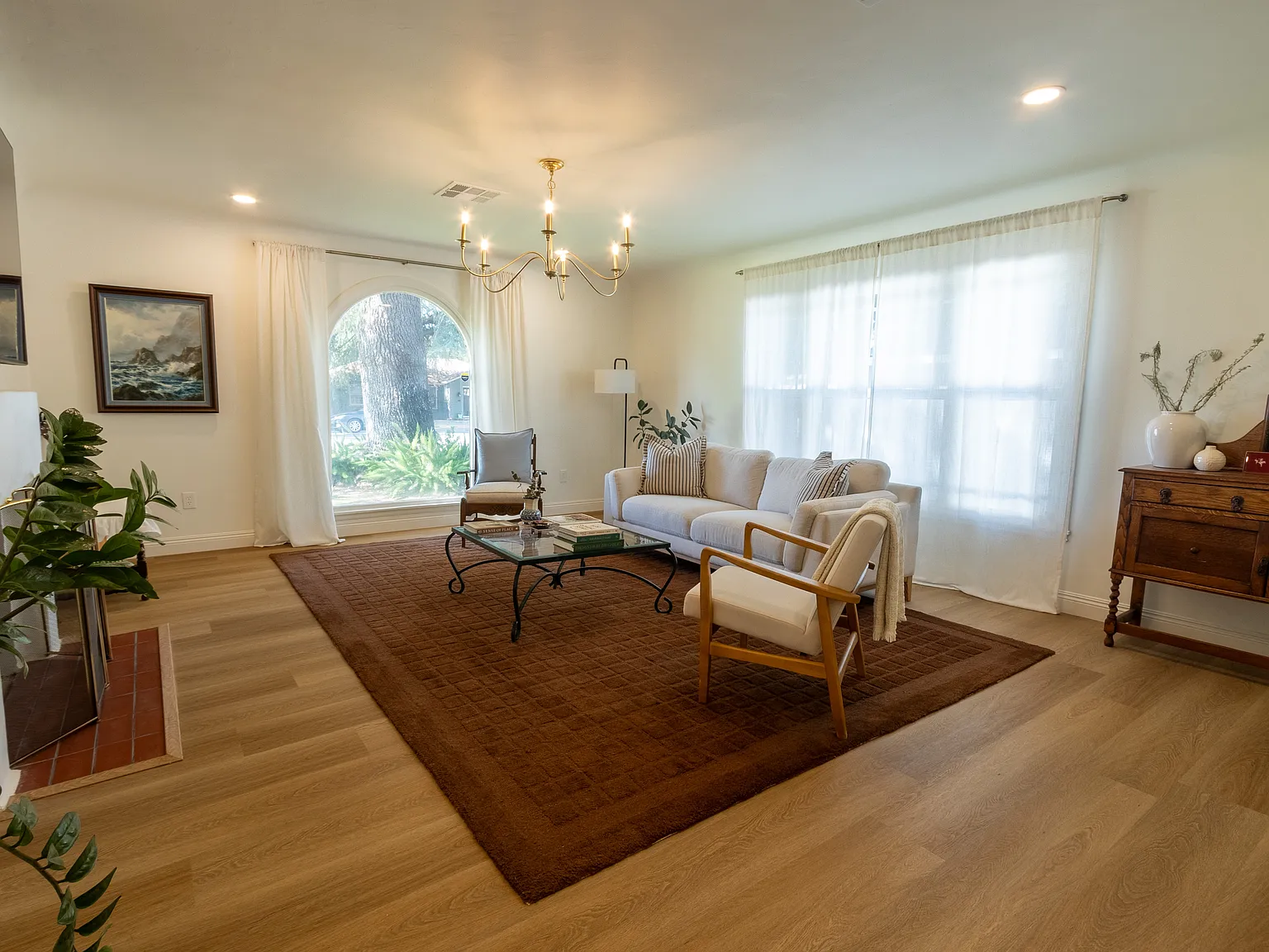 3 bed, 1671 sqft, $3,500 — Photo 3