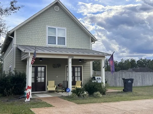 1309 Ashleys Dr, Oxford, MS 38655