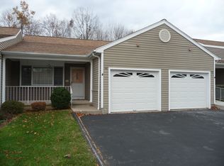 160 Highland Dr, Monroe, CT 06468