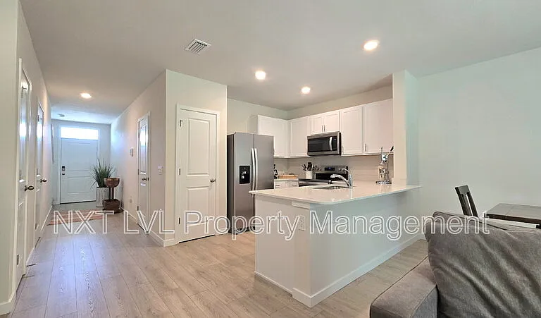 8369 Everly Preserve Dr — Photo 5