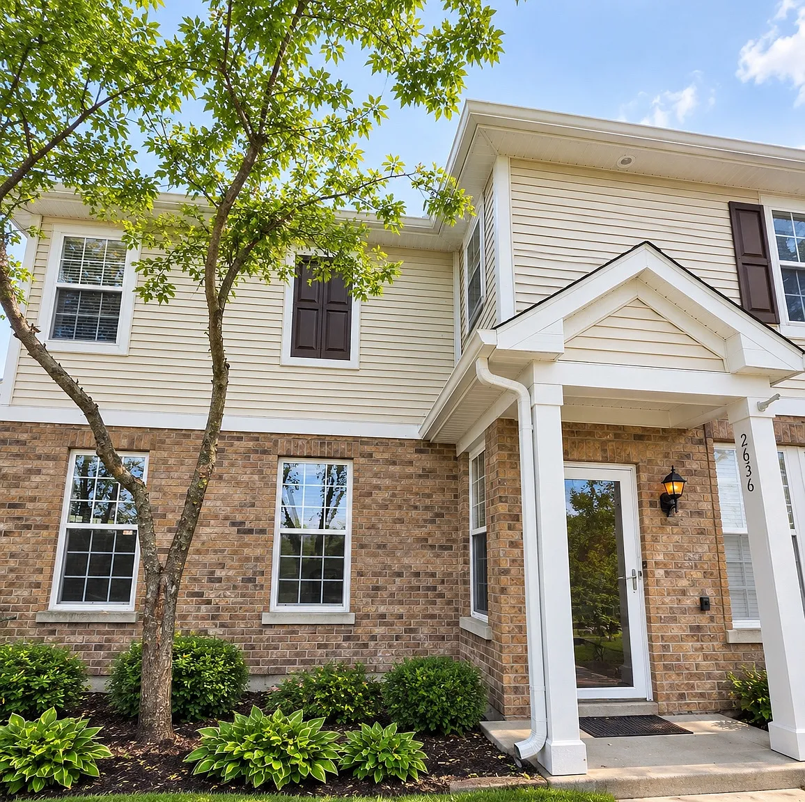 3 bed, 2.5 bath, 1594 sqft, $2,500 — Photo 1