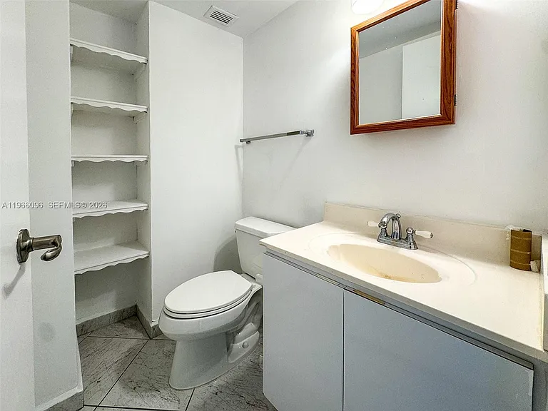 9225 Collins Ave #609 — Photo 11