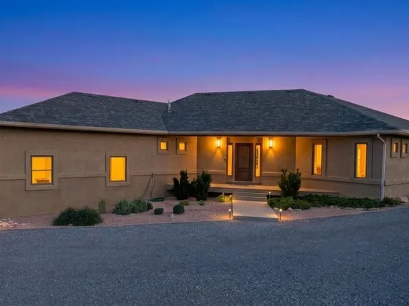 1624 N Gill Dr, Pueblo West, CO 81007