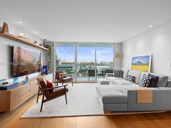 2nd image of 650 West Ave APT 908