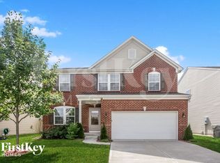 622 Reunion Ln, Greenwood, IN