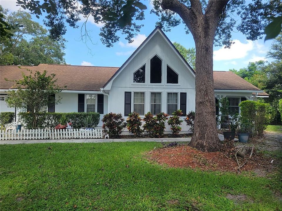1st image of 606 CYPRESS COURT