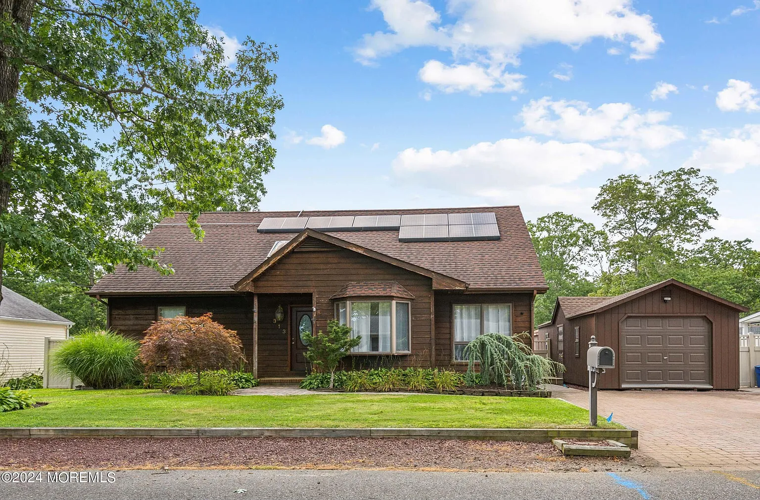 313 Alpine Street photo 1