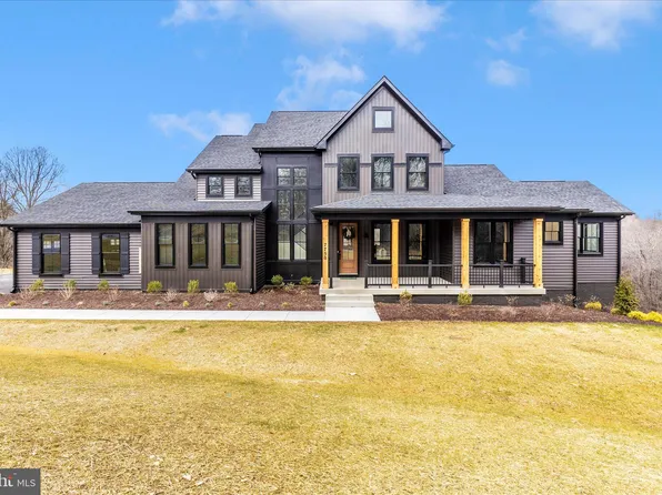 7750 Everett Dr, Mount Airy, MD 21771