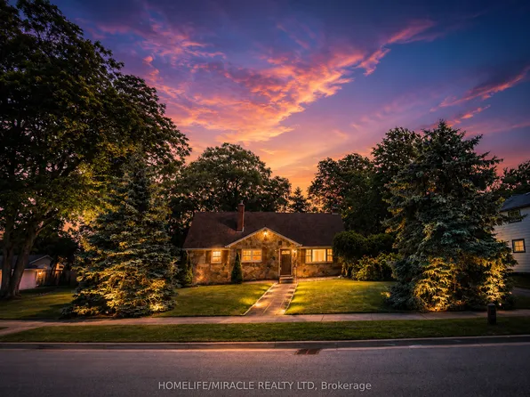 17 Goderich St, Fort Erie, ON L2A 3M3