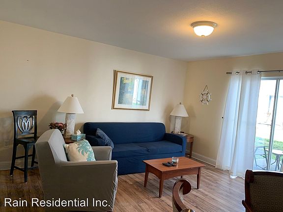 3rd image of 1664 Beach Blvd APT E96