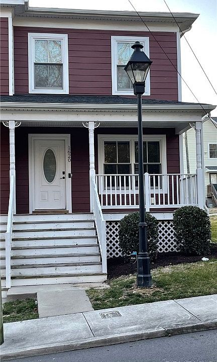 2nd image of 1620 Matthews St