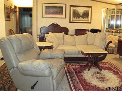 2nd image of 103 Chelby Ln