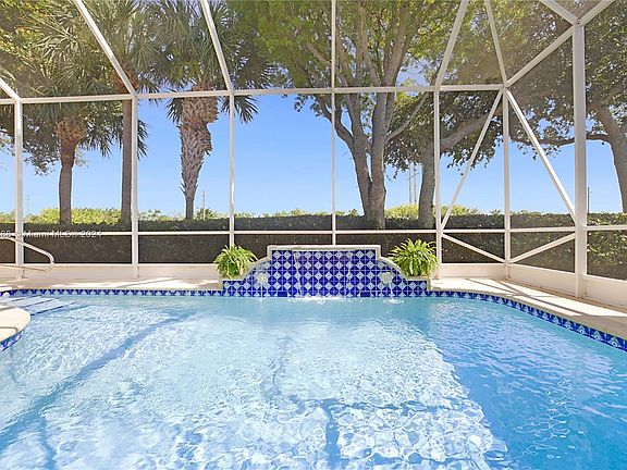 2nd image of 9143 Taverna Way