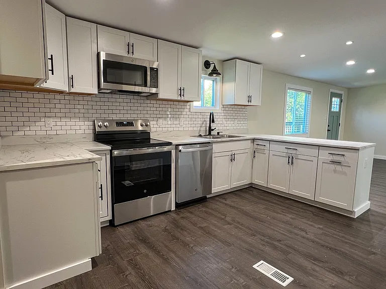 716 Yachtsman Pl — Photo 13