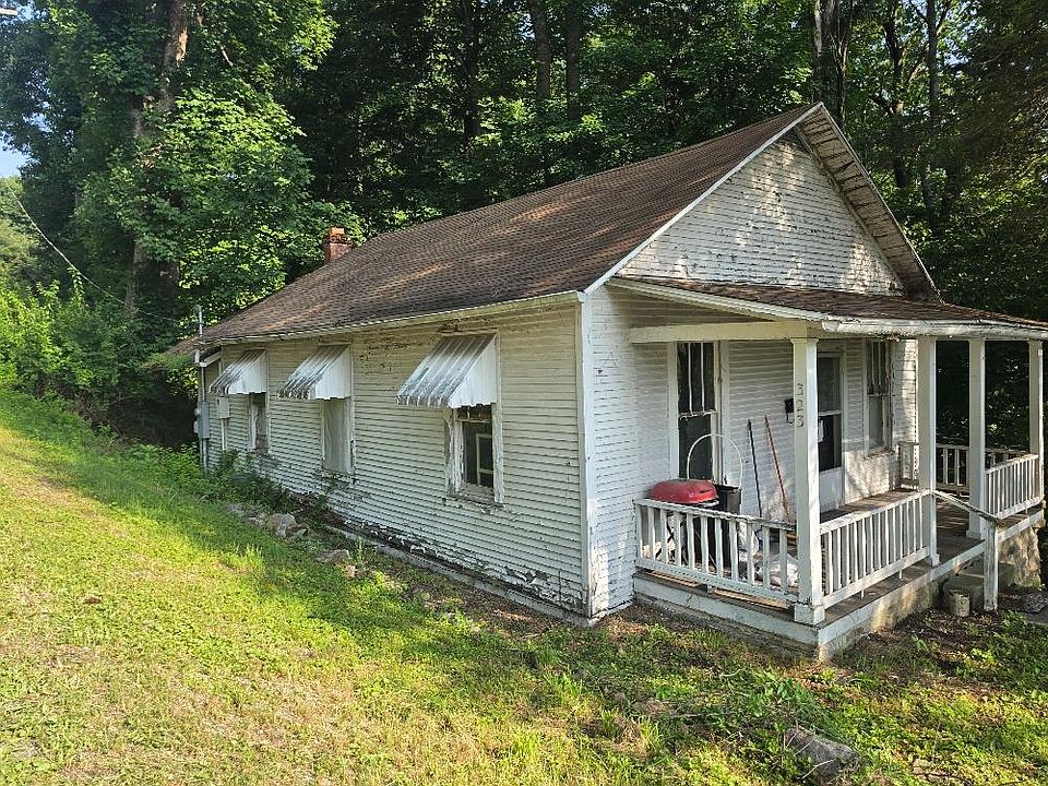 1st image of 323 Main St