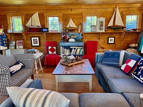 24th image of this home