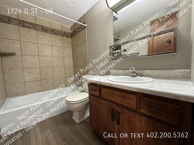 1724 D St #9 — Photo 20