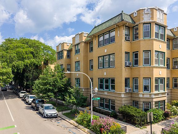 5th image of 5515 N Winthrop Ave #2A