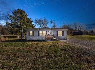 128 Lovely Ln, Jeffersonville, KY 40337