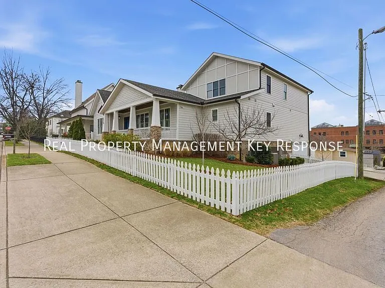 2209 20th Ave S — Photo 45