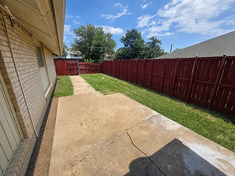 13439 Blossomheath Ln — Photo 24