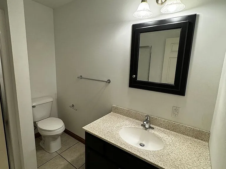 112 College Avenue — Photo 11