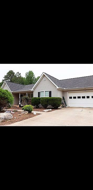 1st image of 331 Strickland Dr