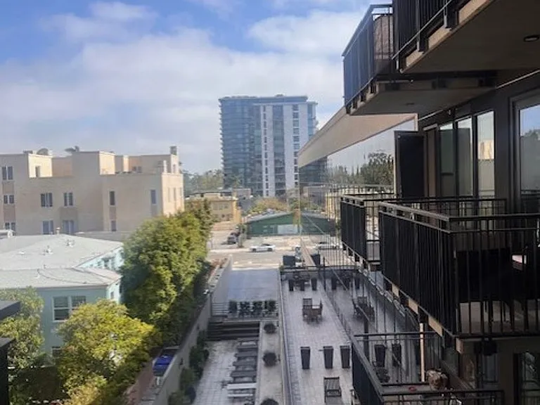 Secoya Apartments — Photo 40