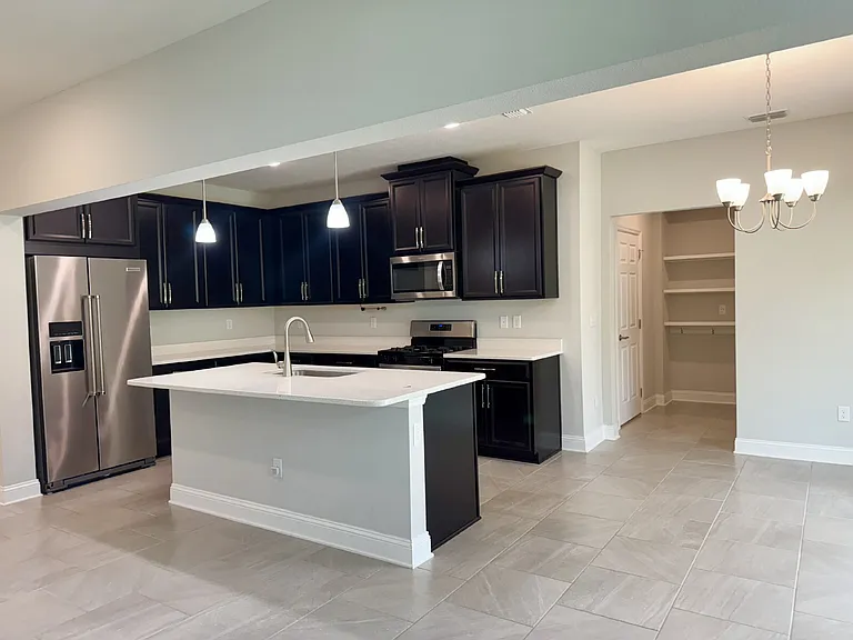 13870 Harlowton Ave — Photo 7