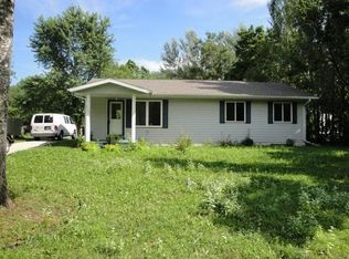 415 Garden Rd, Ames, IA 50010