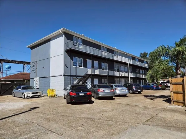 1300 Bolo Ct, Westwego, LA 70094