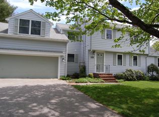121 Pleasant St, Hanover, MA 02339