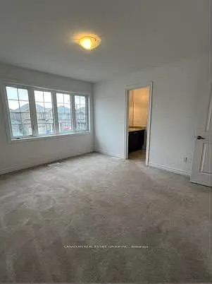 183 Werry Ave — Photo 10