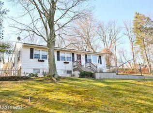 3201 Hatcher St, Alexandria, VA 22303