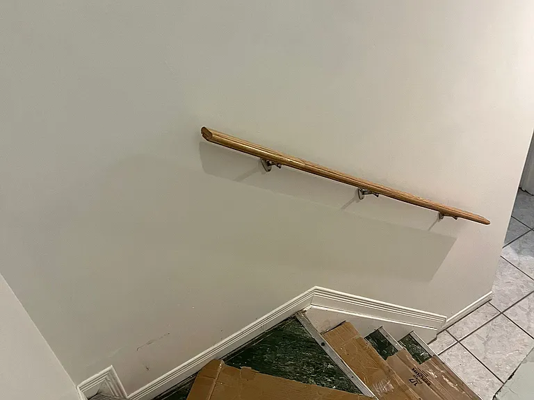 98 Frontenac Ave #1 — Photo 5